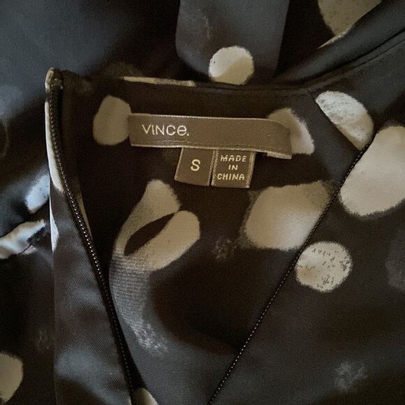 Vince Dress Abstract Print Silk Slouch Open Shoulders Excellent  Nwot~Sz… - Picture 10 of 10